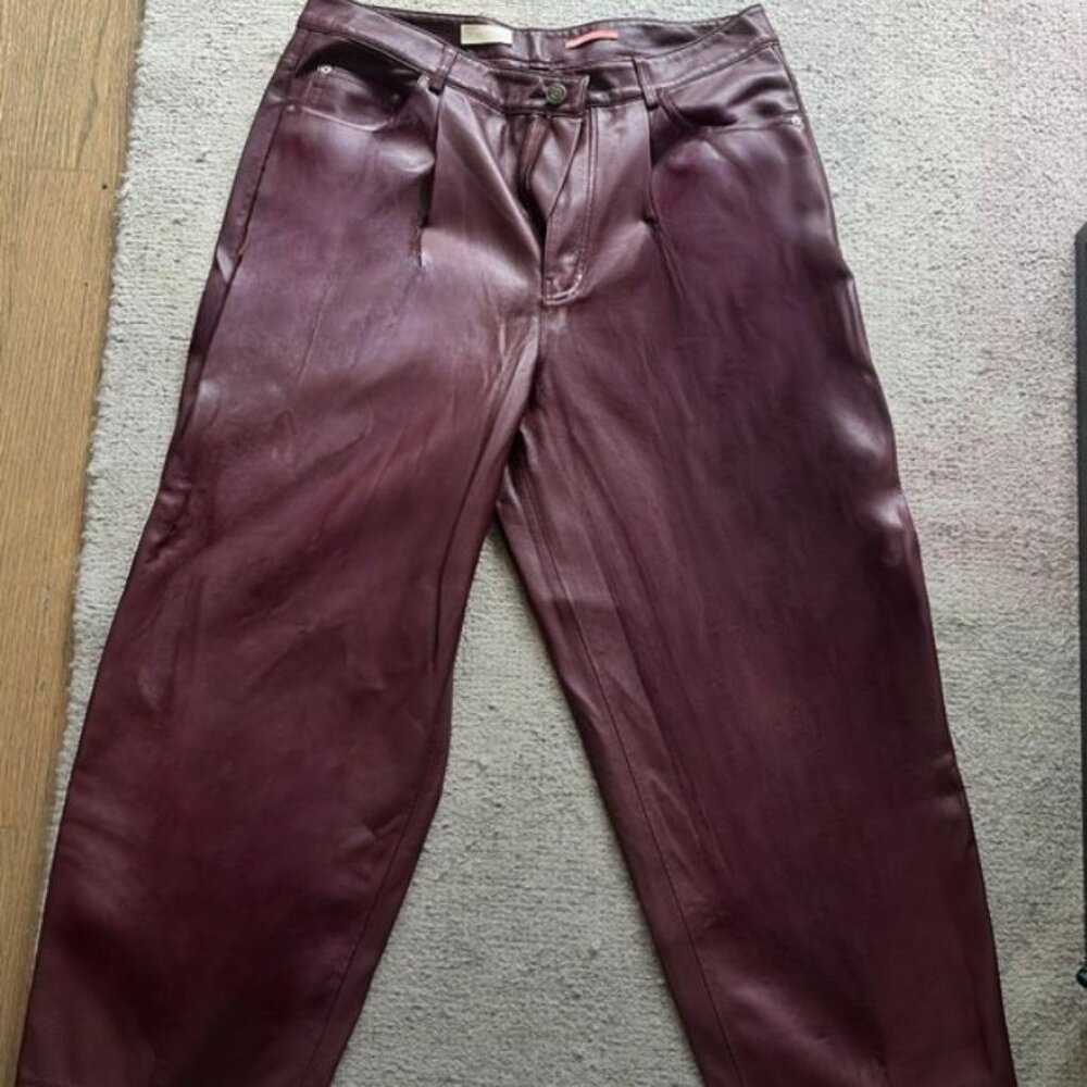 Women's Faux Leather High-Waist Pants in Burgundy